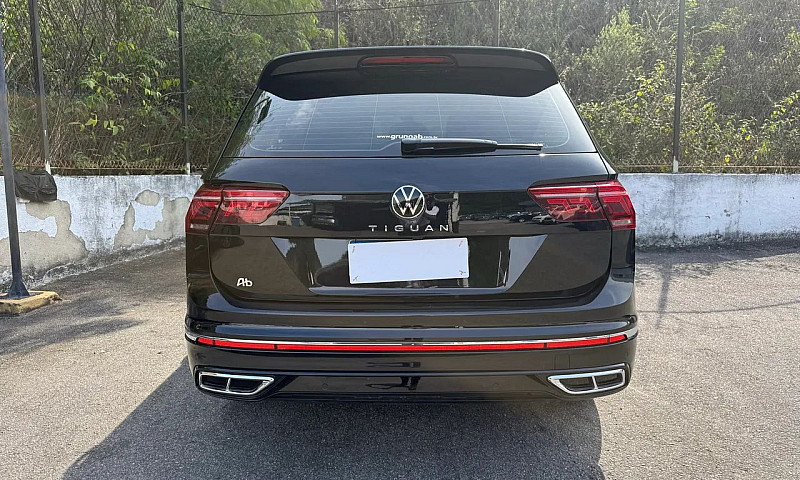 Volkswagen Tiguan Al...