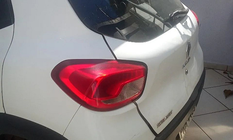 Renault Kwid Zen 1.0...