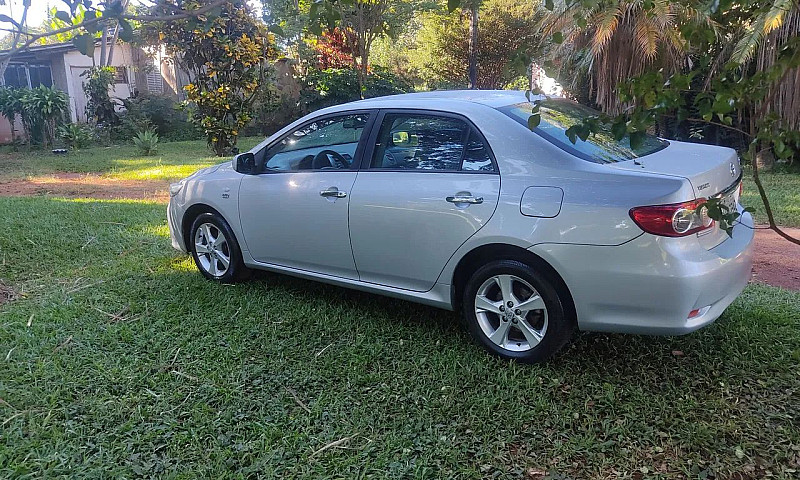 Toyota Corolla Gli 1...