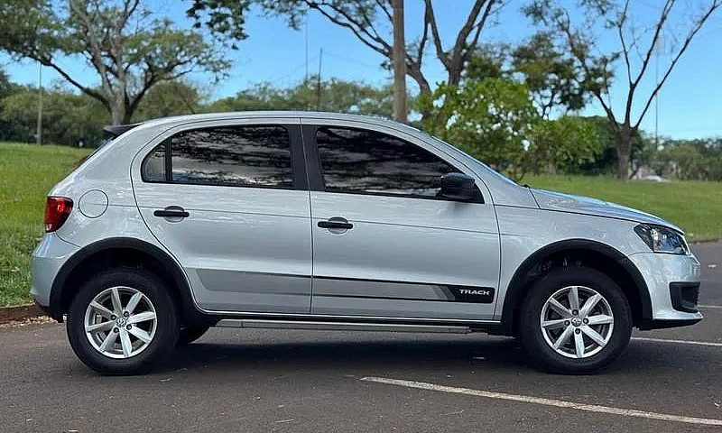 Volkswagen Gol 1.0 8...