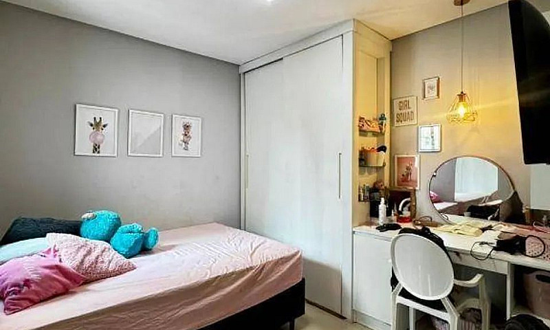 Casa Com 3 Dormitóri...