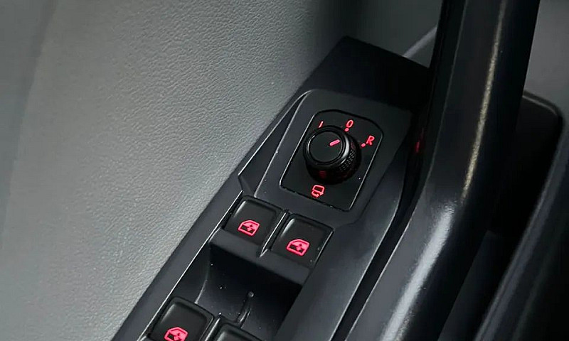 Volkswagen T-Cross 1...