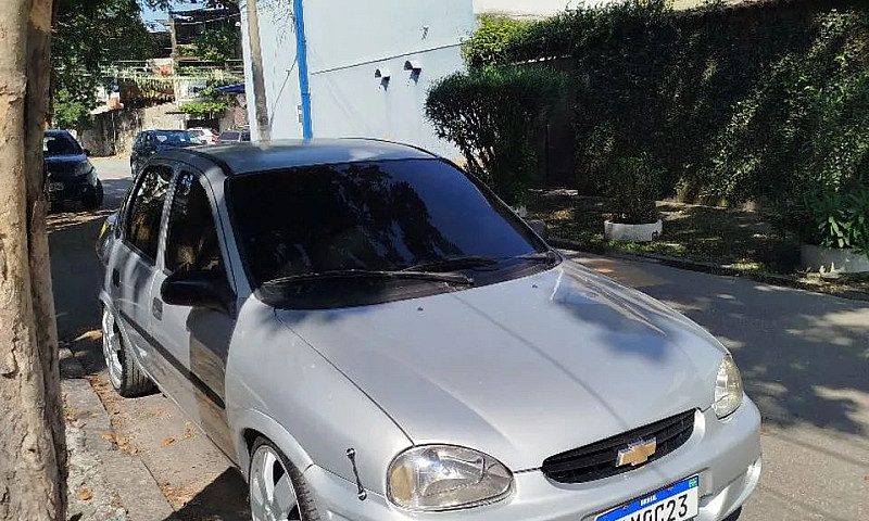 Chevrolet Corsa Sed....
