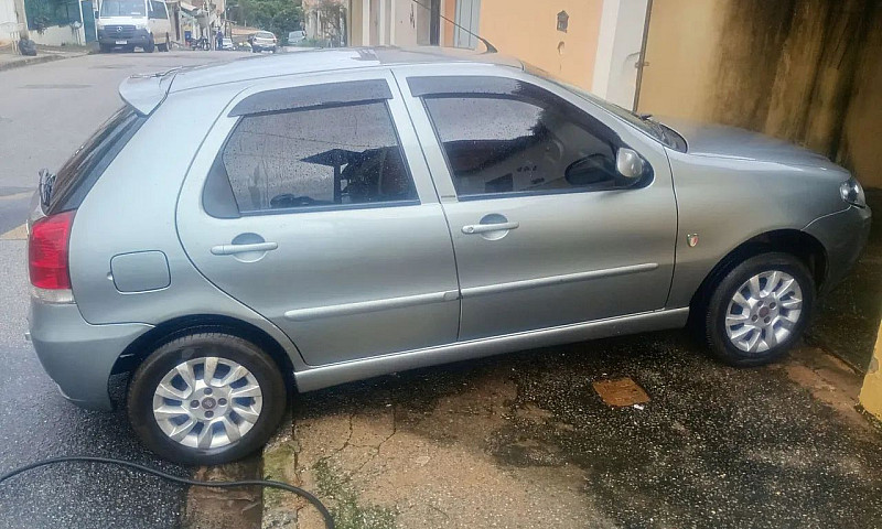 Fiat Palio 1.0 Econo...