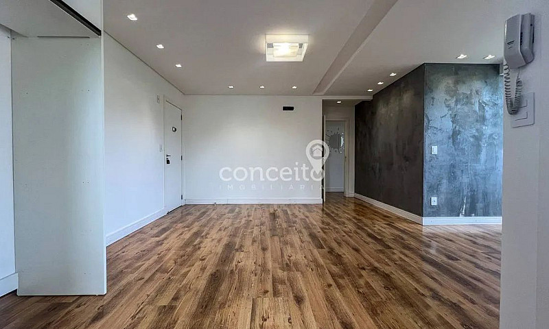 Apartamento Semimobi...