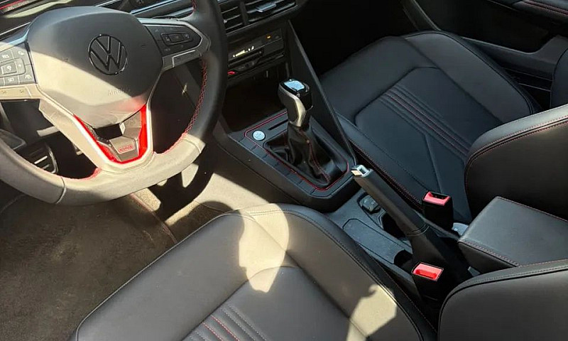 Volkswagen Nivus Gts...