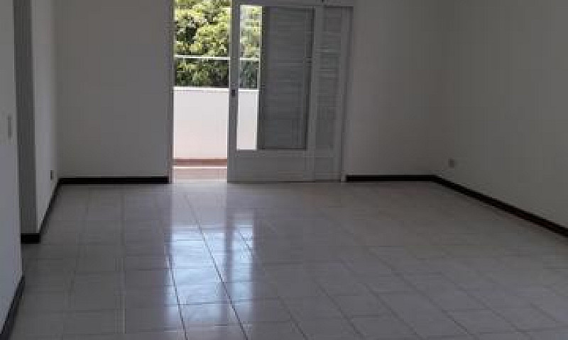 Apartamento Com 3 Do...