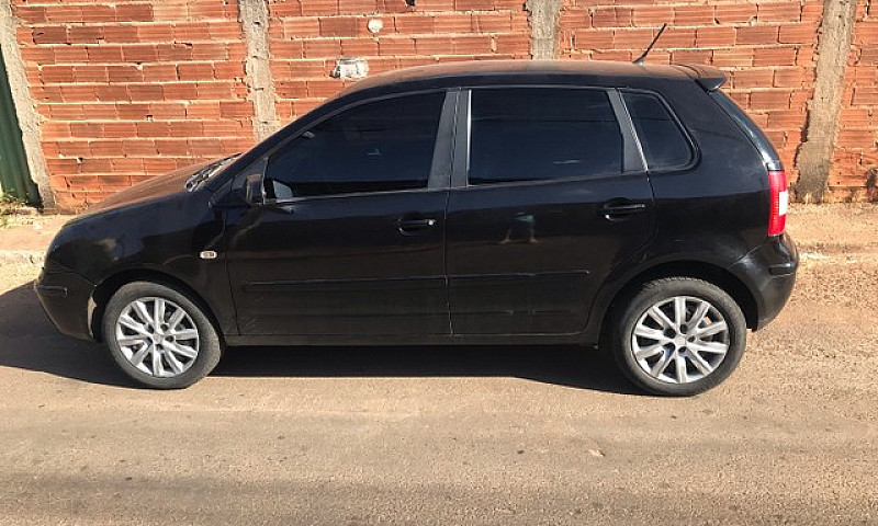 Vendo Polo 1.6 ...