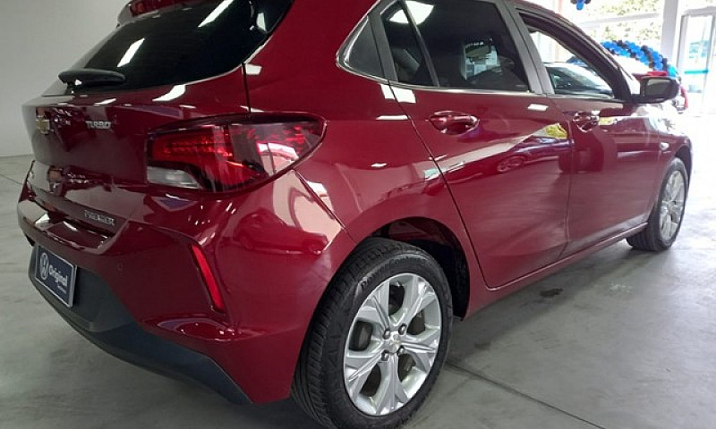 Chevrolet Onix Hatch...