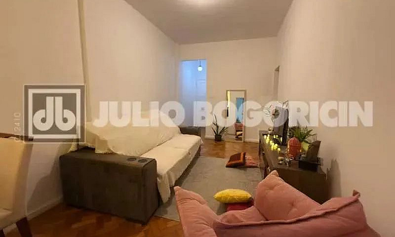 Apartamento : / Resi...
