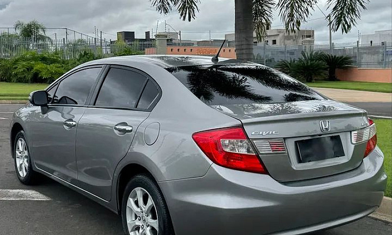 Honda Civic Sedan Ex...