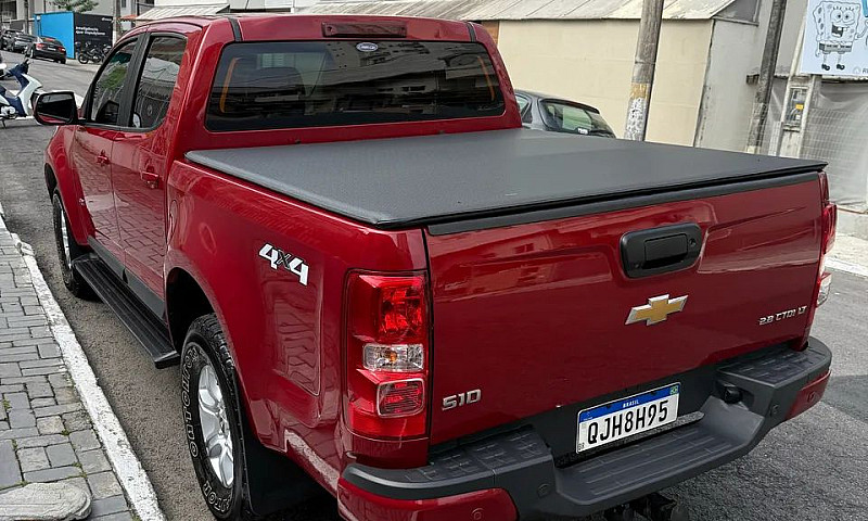 Chevrolet S10 Pick-U...