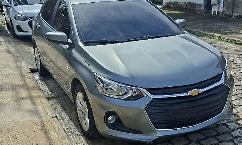 Chevrolet Onix Hatch...