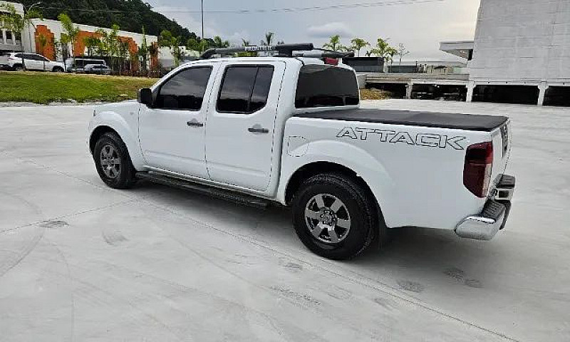 Nissan Frontier Sv A...