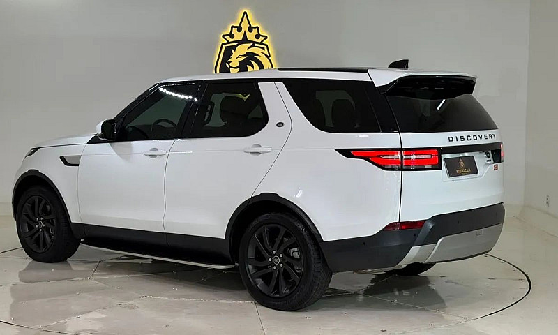 Land Rover Discovery...