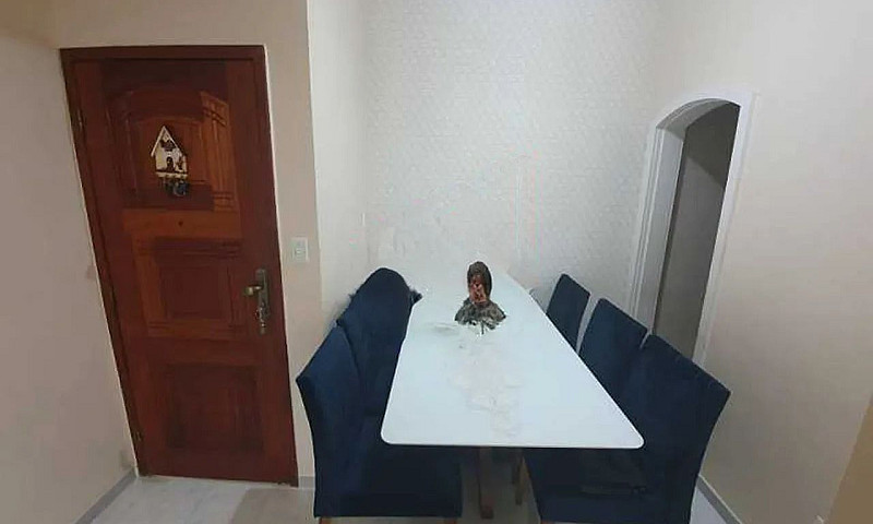 Apartamento-À Venda-...