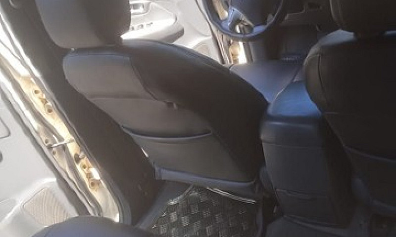Hilux Cd 3.0 D4D Srv...