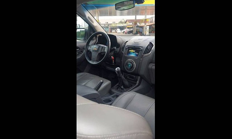 Chevrolet S10 Pick-U...
