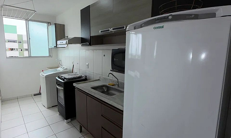 Apartamento 2/4 Laur...