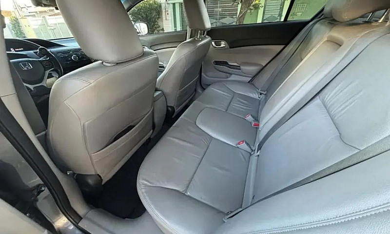 Honda Civic Sedan Lx...