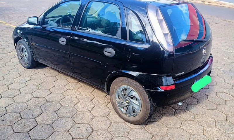 Chevrolet Corsa Hat....