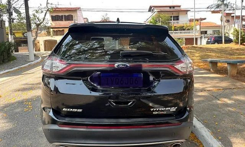 Ford Edge Titanium 3...