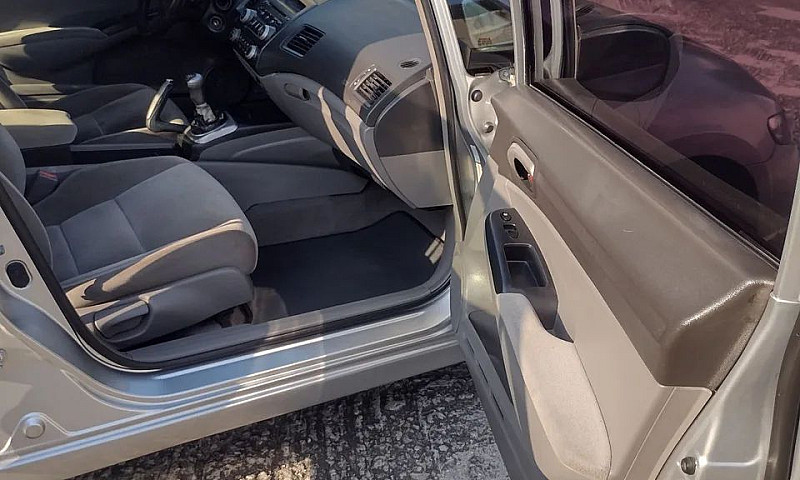 Honda Civic Sedan Lx...