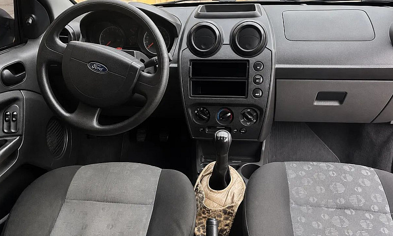 Ford Fiesta 1.0 8V F...
