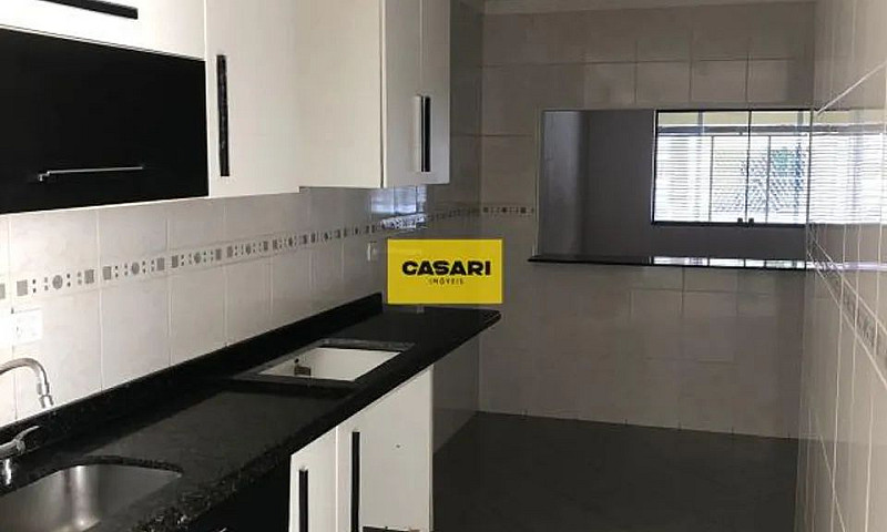 Casa Térrea 180M² Co...