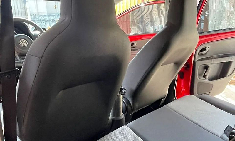 Volkswagen Up! Take ...