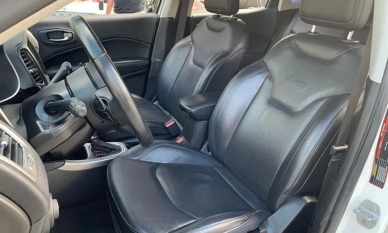 Jeep Compass Longitu...