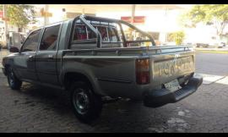 Oportunidade Hilux D...