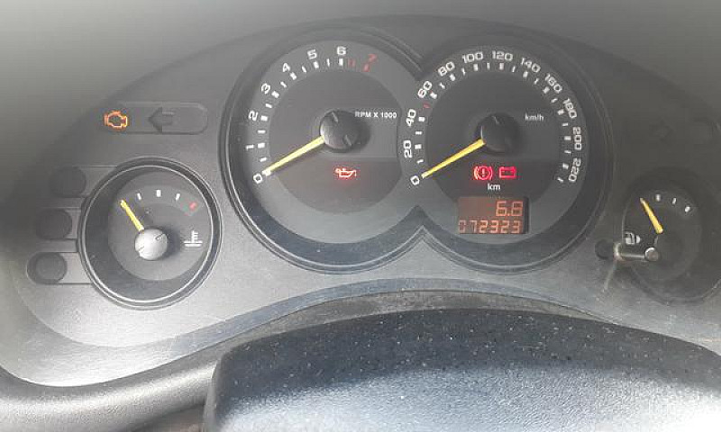 Corsa Clásssic 1.0...