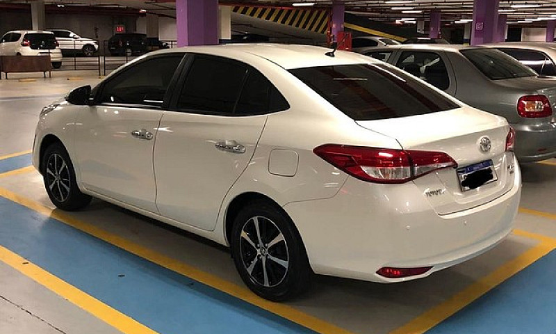 Toyota Hylux Sw4 Srx...
