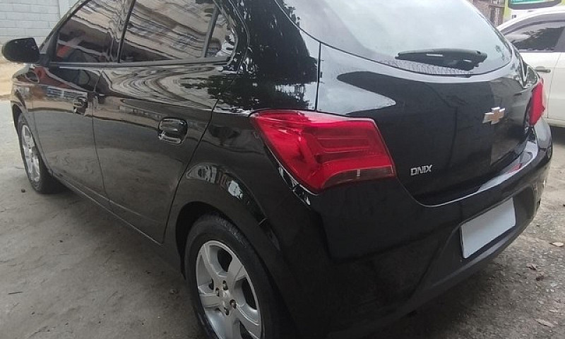 Chevrolet Onix Lt Au...