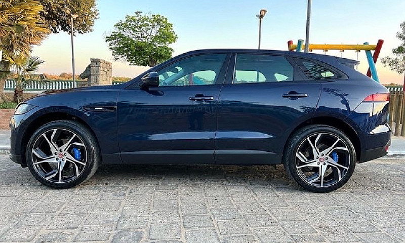 Jaguar F-Pace 2017 P...