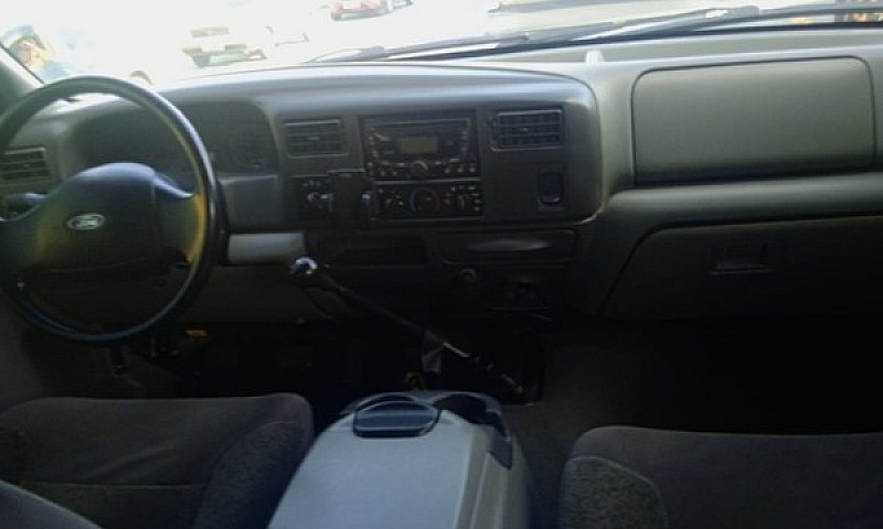 Ford F-250 3.9 Xlt P...