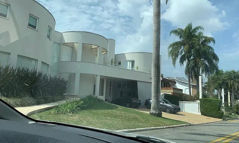 Casa Em Condomínio P...