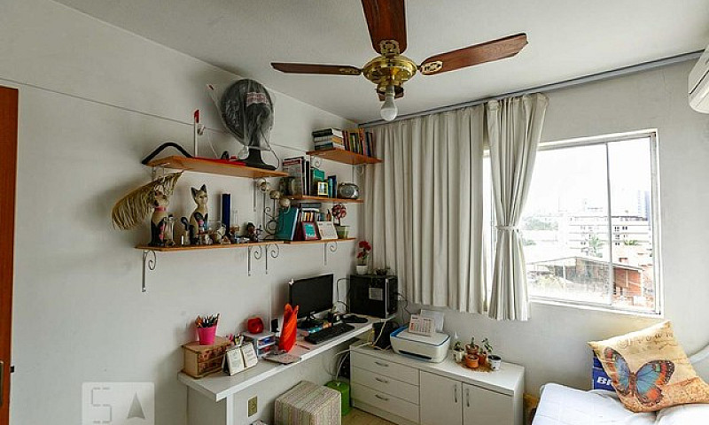 Apartamento À Venda ...
