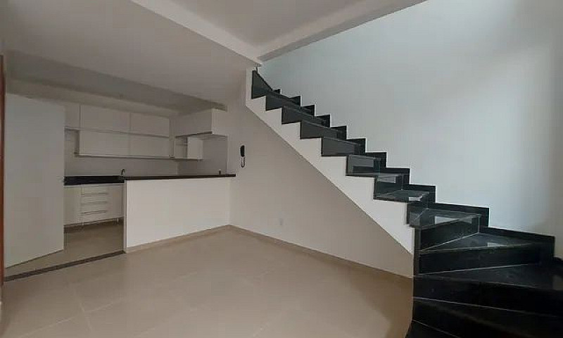 Casa De Condomínio P...