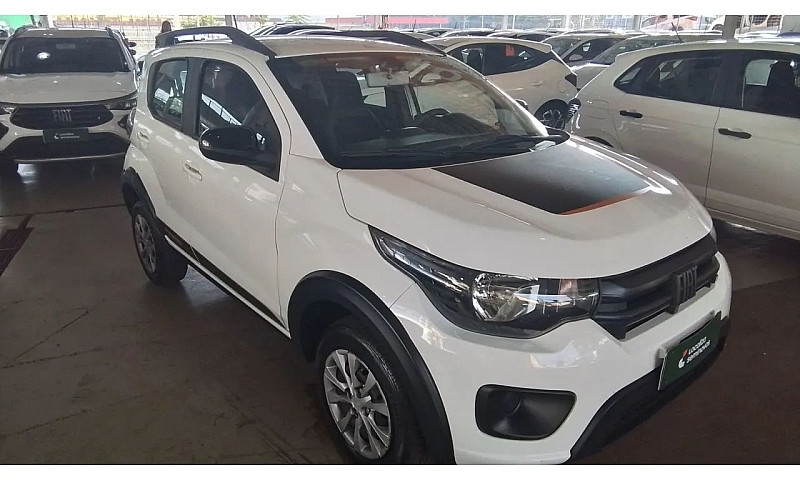 Fiat Mobi Trekking 1...