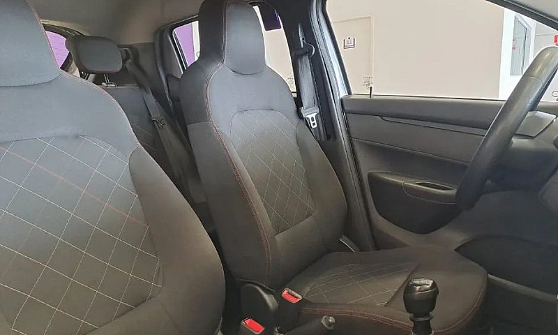 Renault Kwid Zen 1.0...