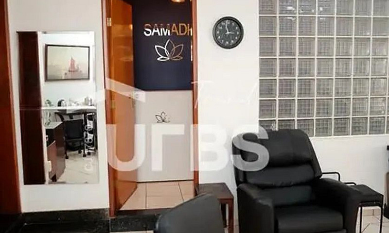 Casa Comercial - Jar...