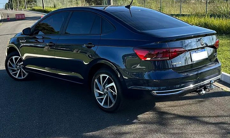 Volkswagen Virtus Hi...