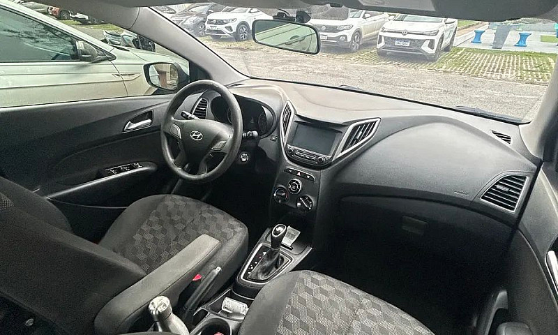 Hyundai Hb20 C.style...