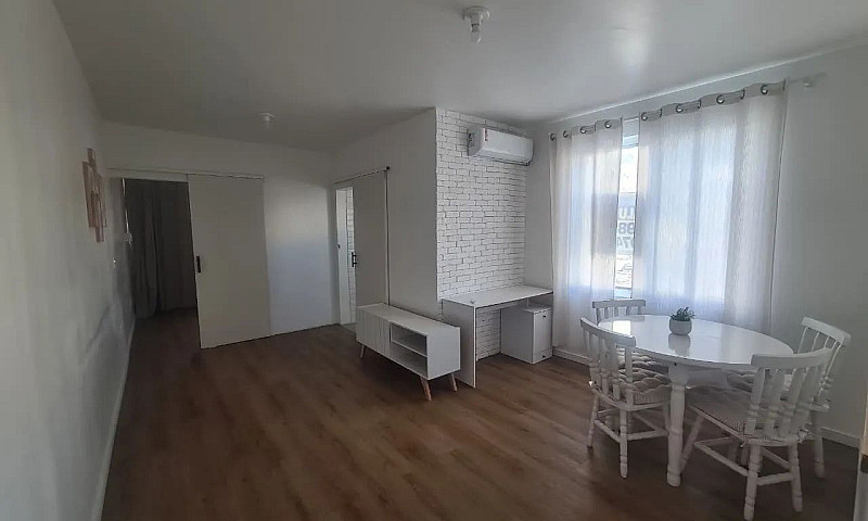 Apartamento De 1 Qua...