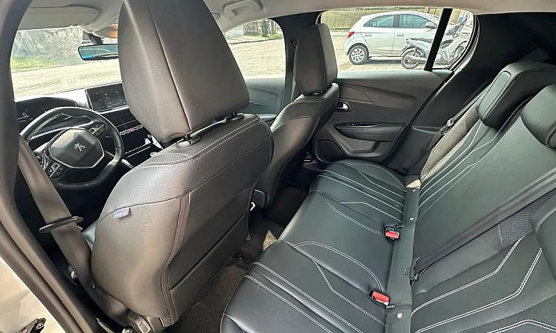 Peugeot 208 Allure 1...