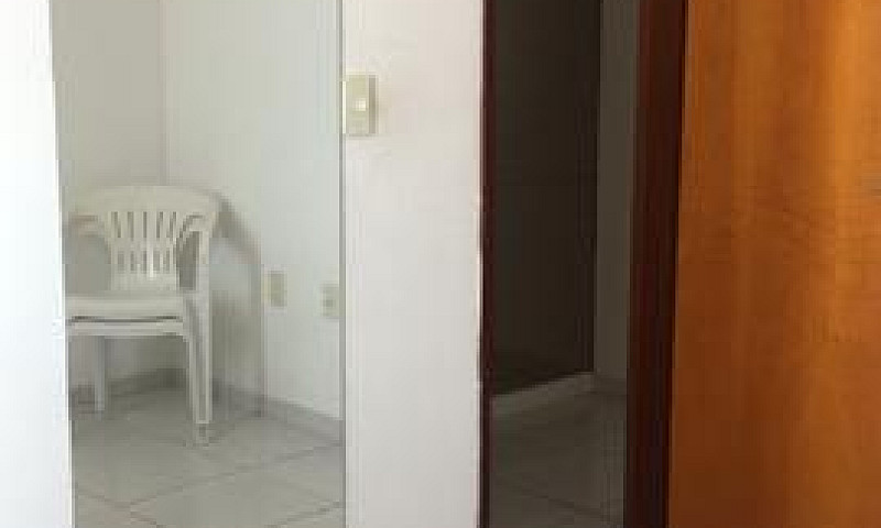 Vaga Para Menina Em ...