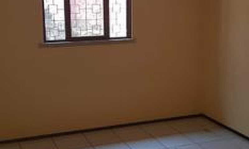 Casa De 2 Quartos...