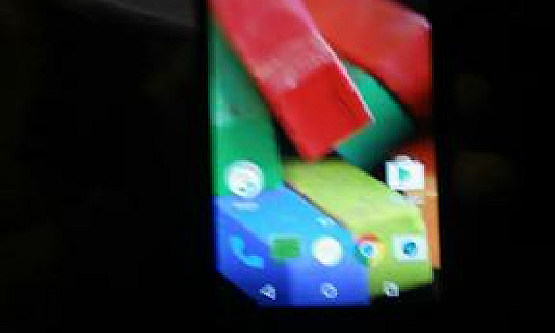 Vendo Moto G2 Zerado...